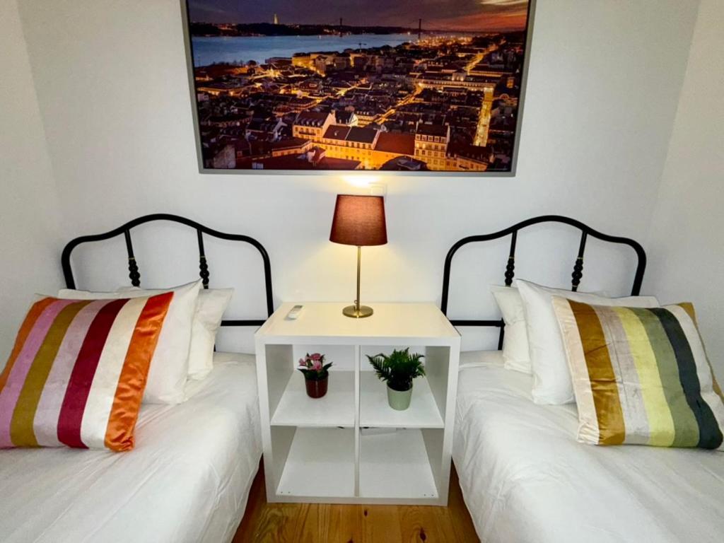 Em Apartment *